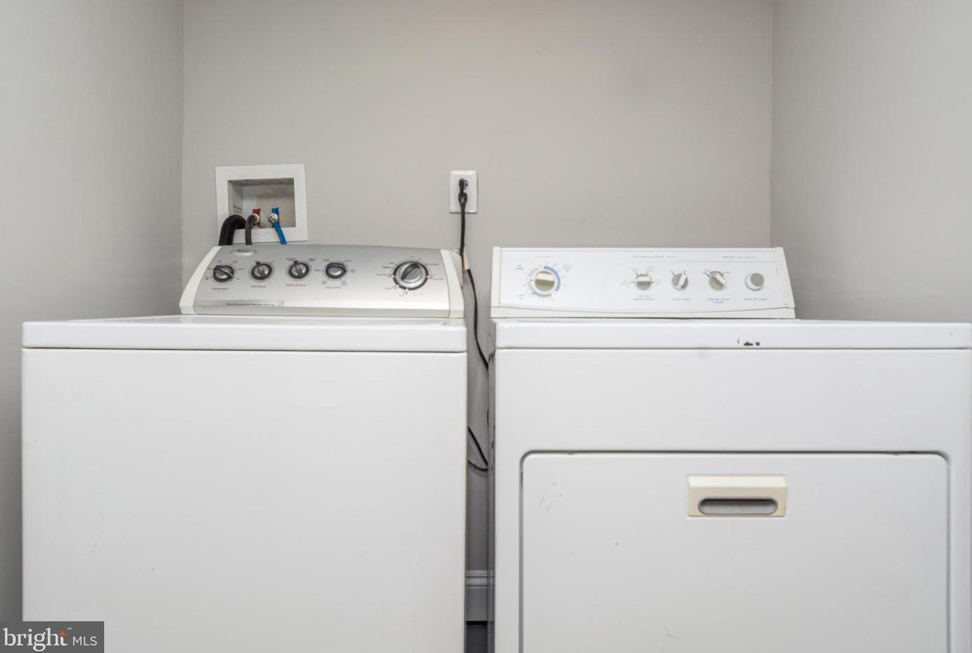 117 Avon Bch Rd, Baltimore MD 21222-6104 exterior