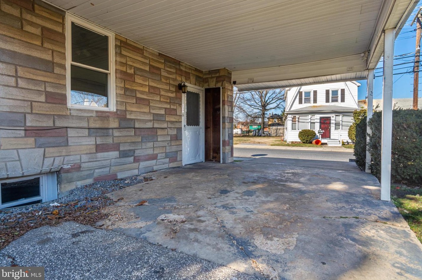 117 Avon Bch Rd, Baltimore MD 21222-6104 exterior