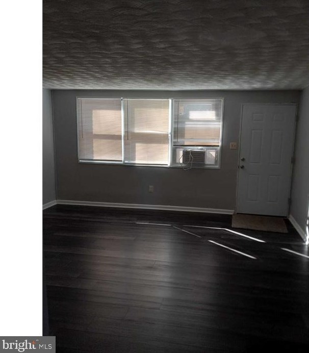 802 Regis Ct, Baltimore MD  21227-3442 exterior