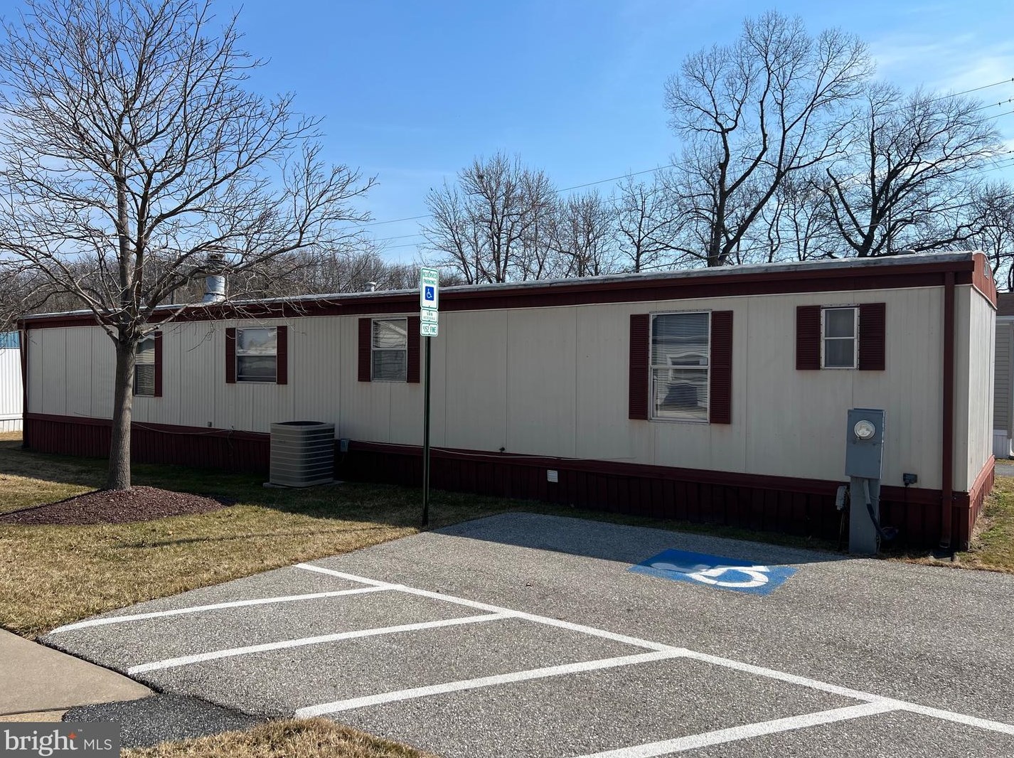 102 Briarwood Rd, Baltimore MD 21228-2002 exterior