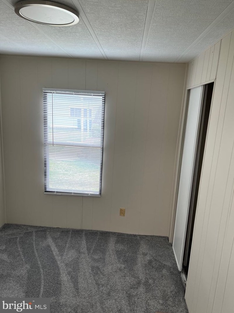 102 Briarwood Rd, Baltimore MD 21228-2002 exterior