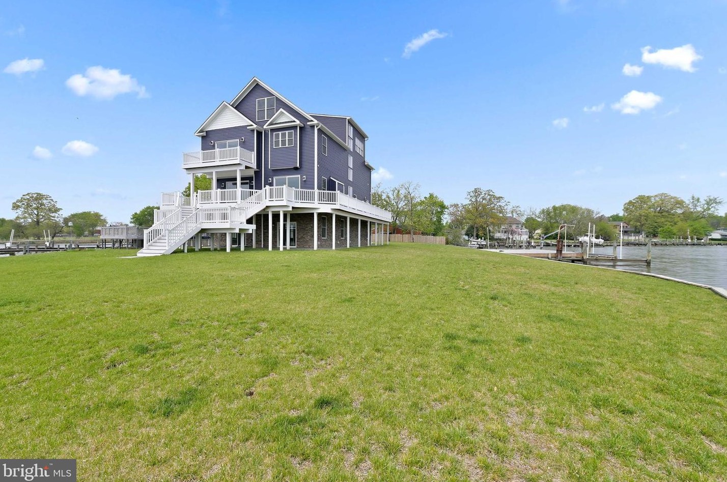 7801 Deboy Ave, Baltimore MD 21222-2719 exterior