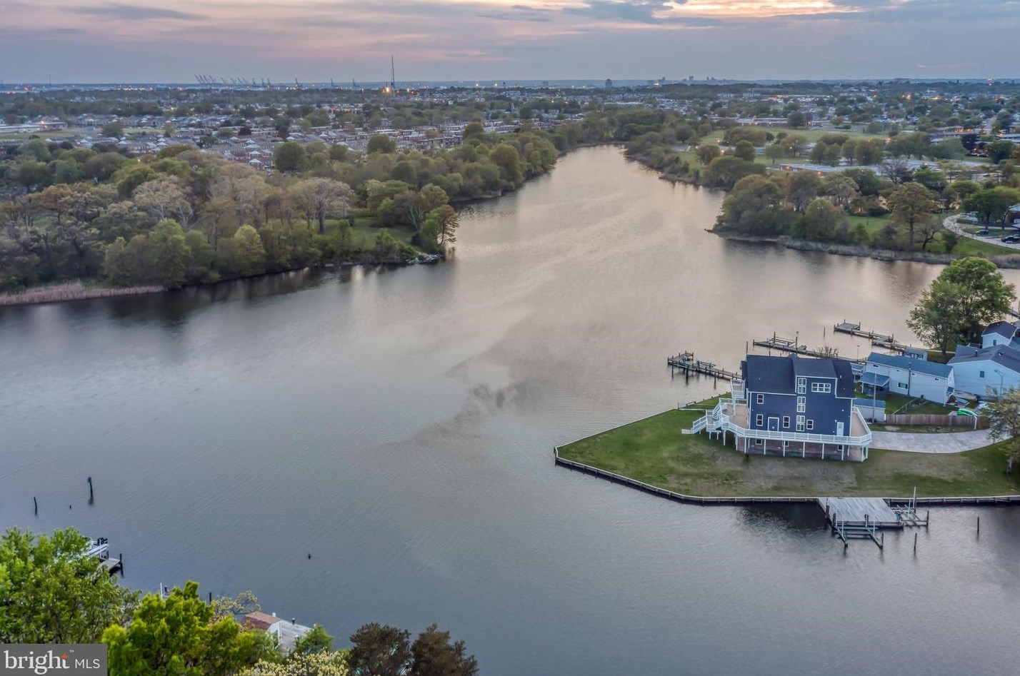 7801 Deboy Ave, Baltimore MD 21222-2719 exterior