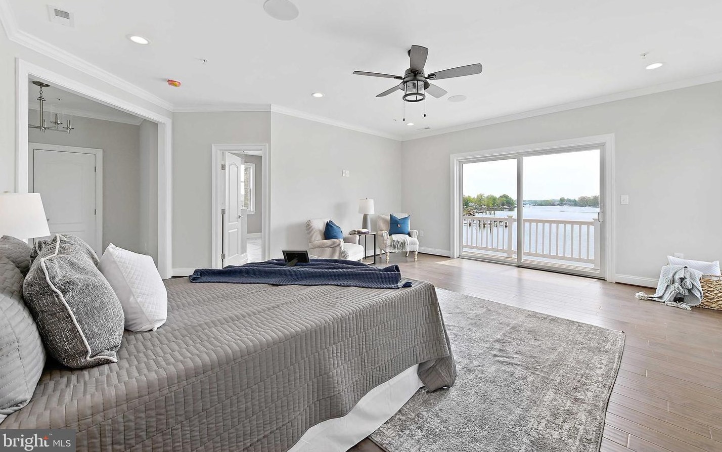 7801 Deboy Ave, Baltimore MD 21222-2719 exterior