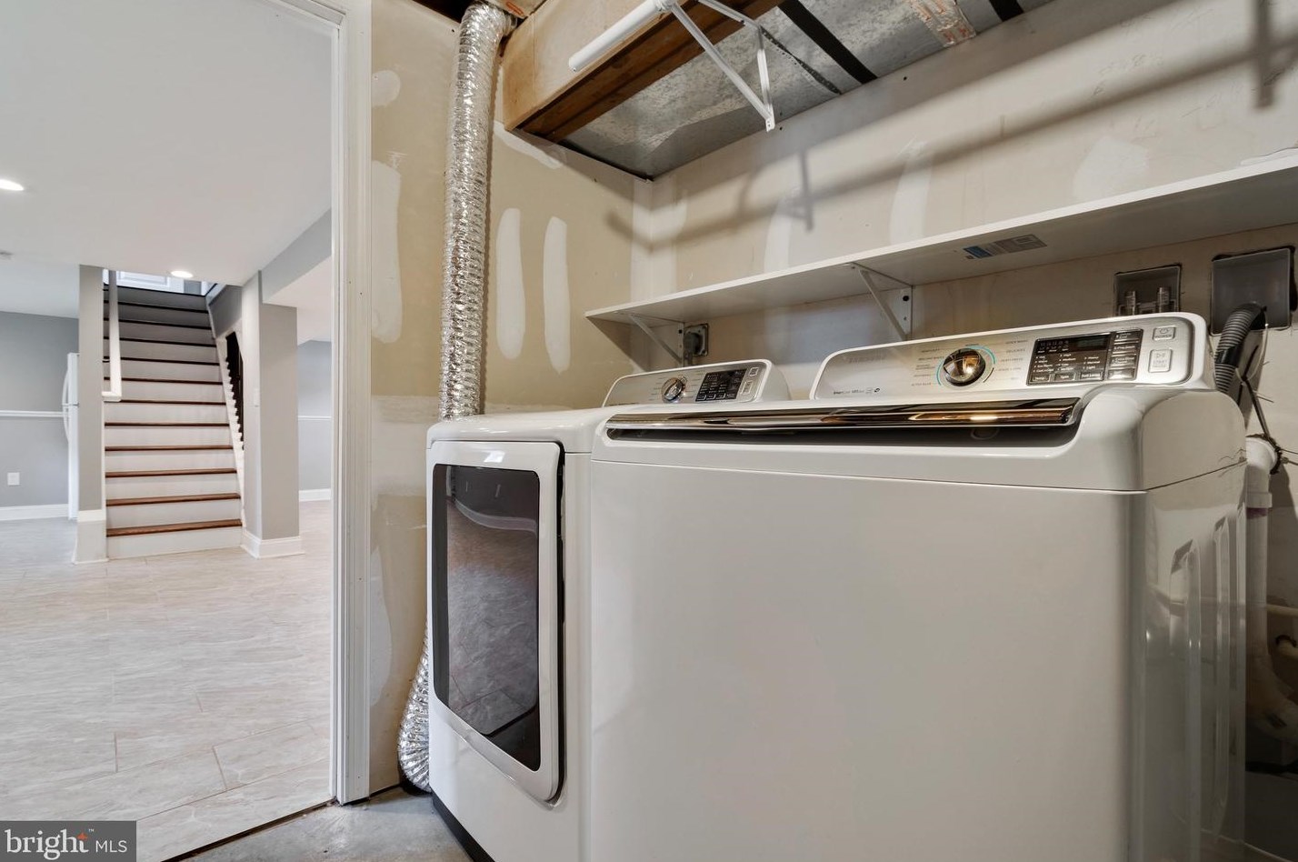 610 Meyers Dr, Baltimore MD  21228-4105 exterior