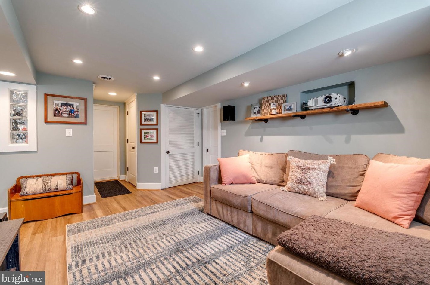 621 Anneslie Rd, Baltimore MD 21212-2002 exterior