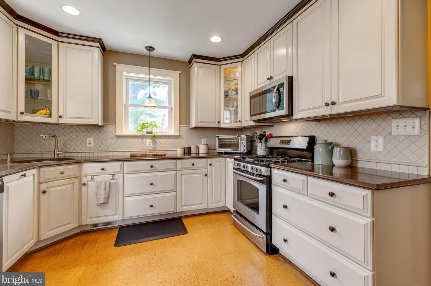 621 Anneslie Rd, Baltimore MD 21212-2002 exterior