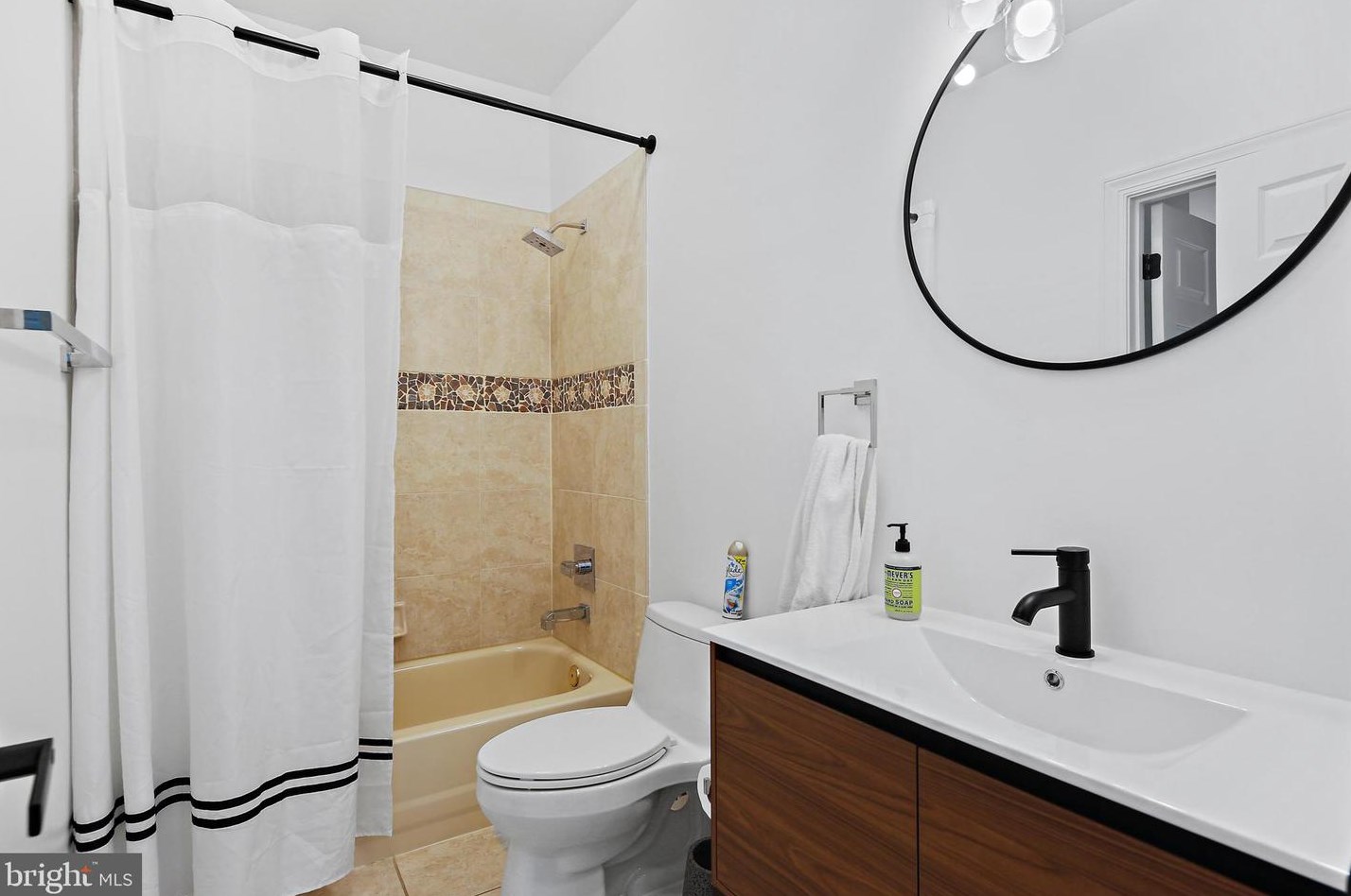 3 Hambleton Ct, Baltimore MD  21208-3333 exterior