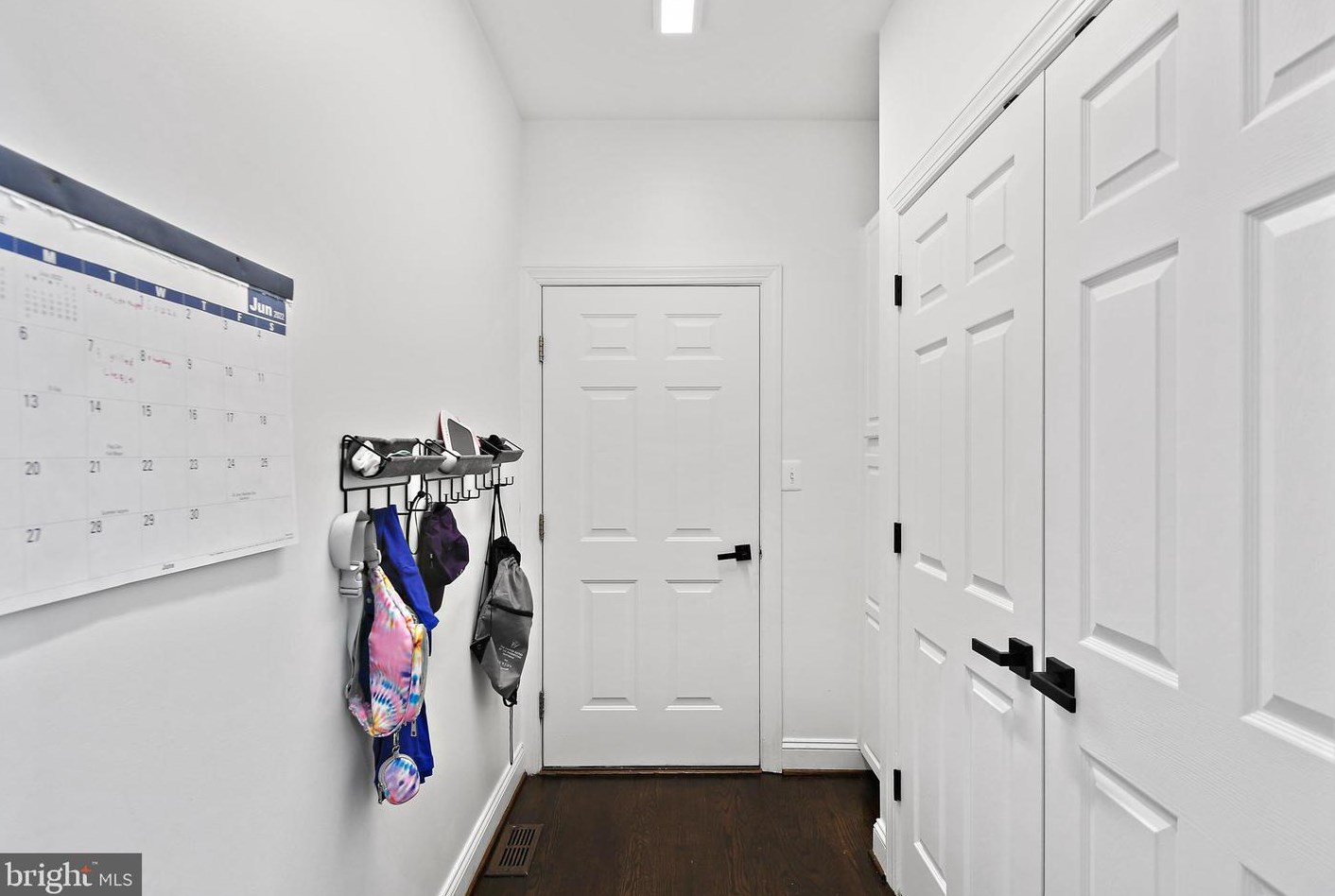 3 Hambleton Ct, Baltimore MD  21208-3333 exterior