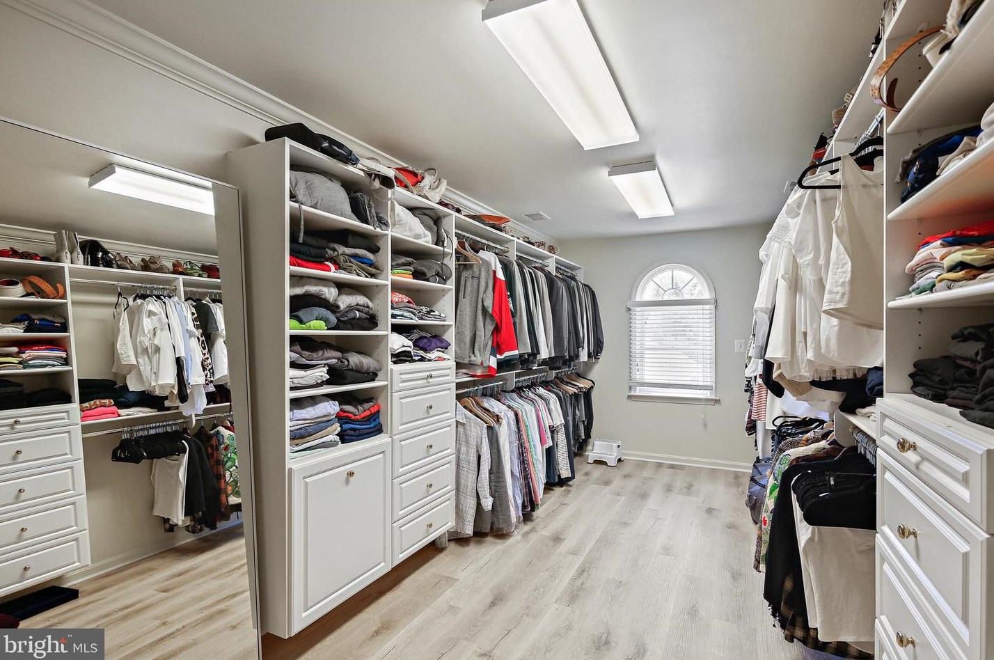 3 Hambleton Ct, Baltimore MD  21208-3333 exterior