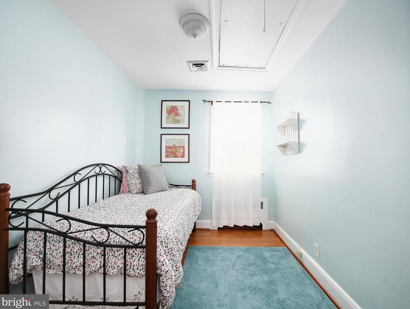 99 Dunkirk Rd, Baltimore MD  21212-1707 exterior