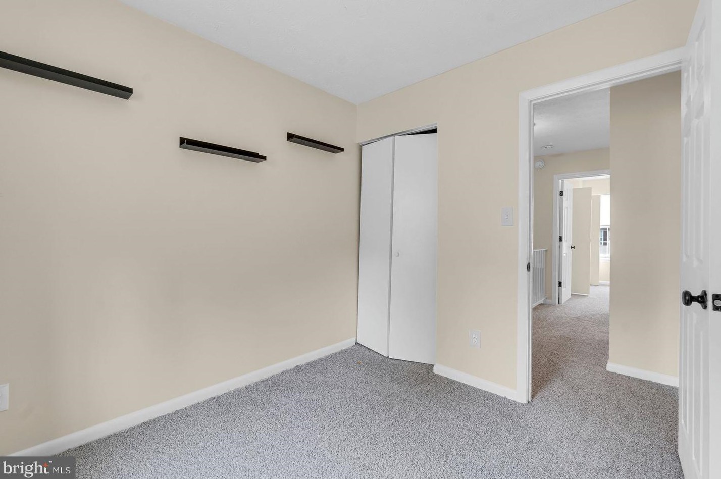 520 Gloucester Ct, Baltimore MD  21220-3673 exterior
