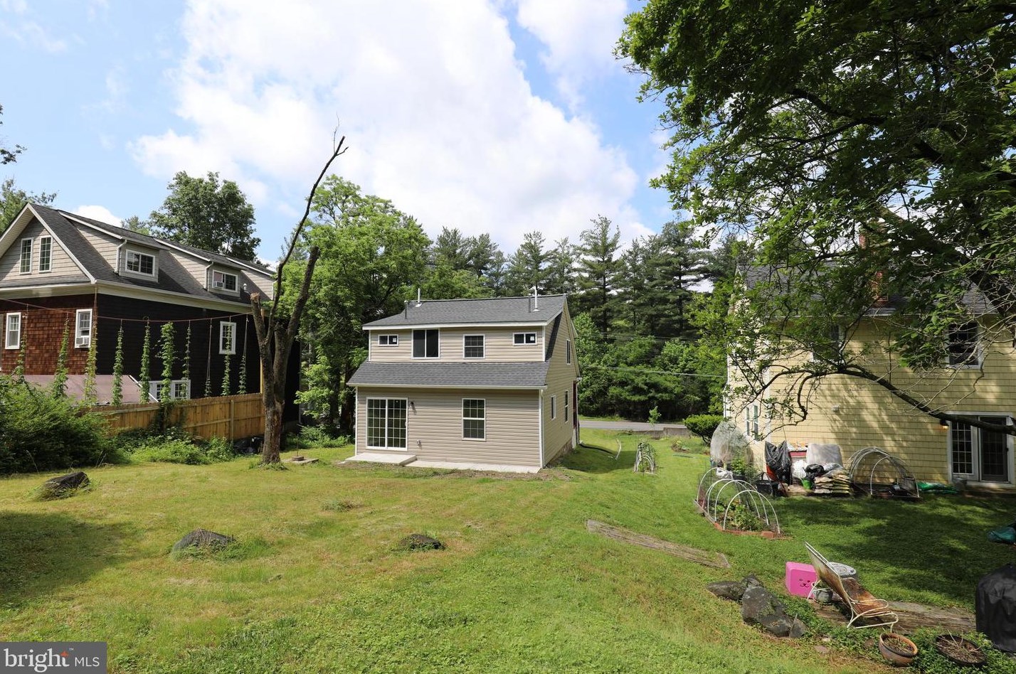 315 Oella Ave, Baltimore MD  21228-5417 exterior