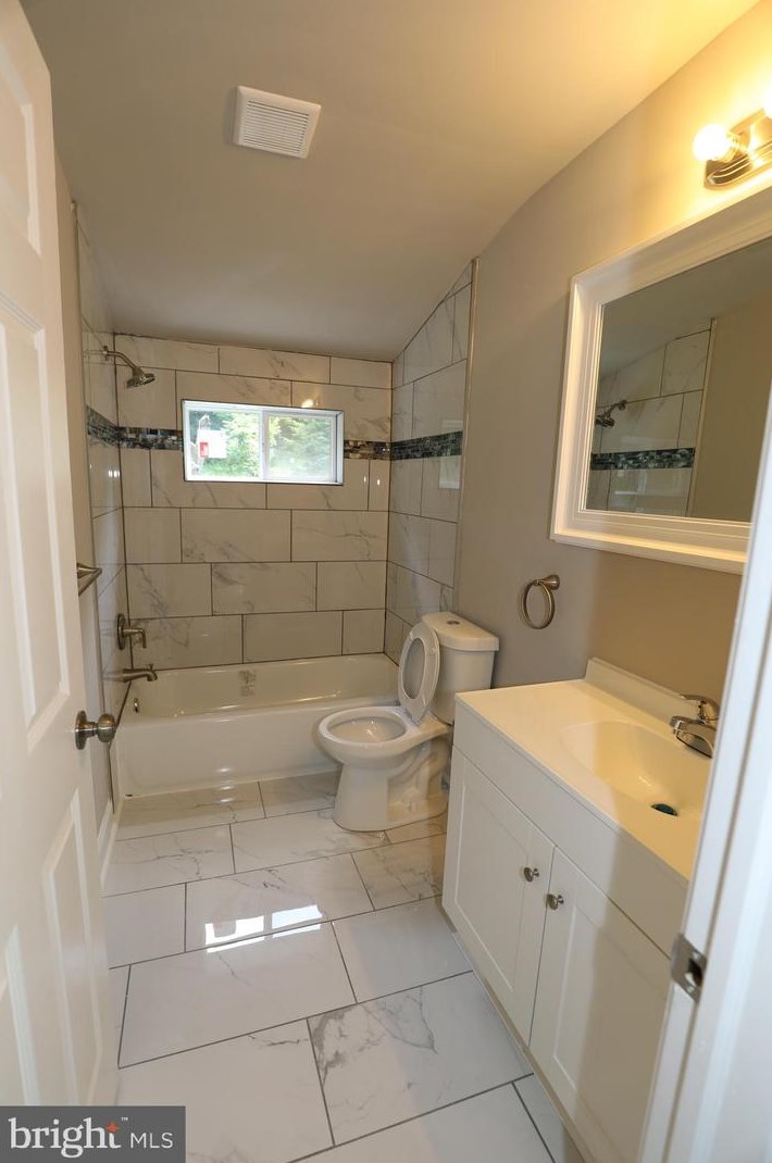 315 Oella Ave, Baltimore MD  21228-5417 exterior