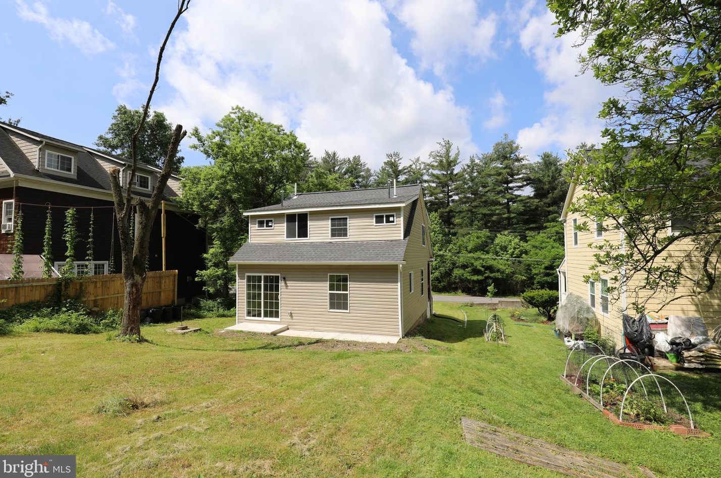 315 Oella Ave, Baltimore MD  21228-5417 exterior