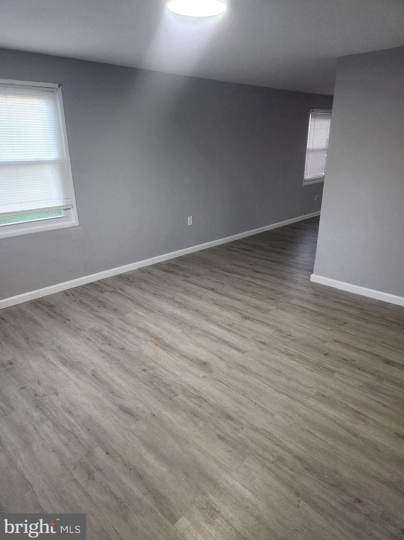 1300 Mantle St, Baltimore MD  21234-6015 exterior