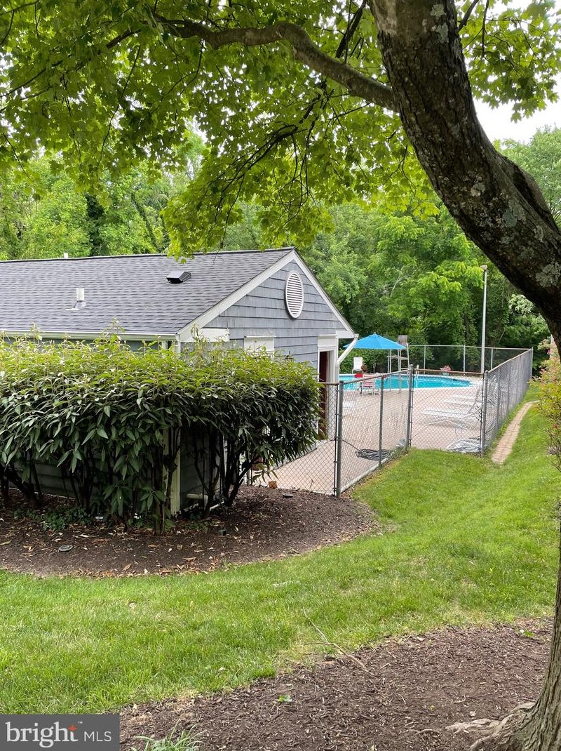48 Greenwich Pl, Baltimore MD  21208-3739 exterior