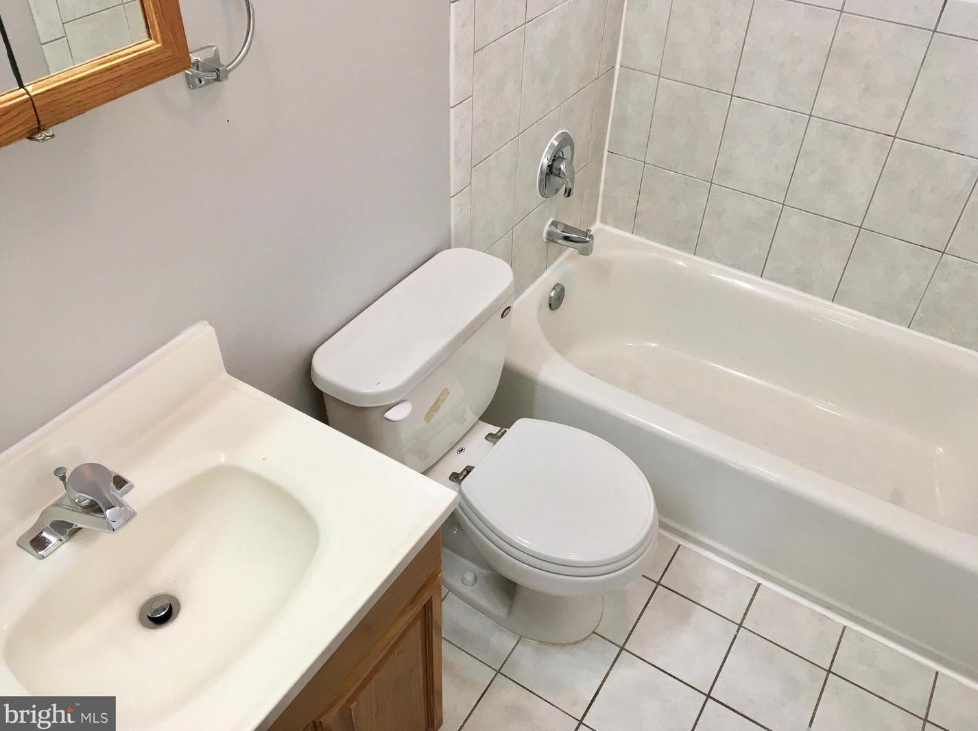 364 Grovethorn Rd, Baltimore MD  21220-4801 exterior