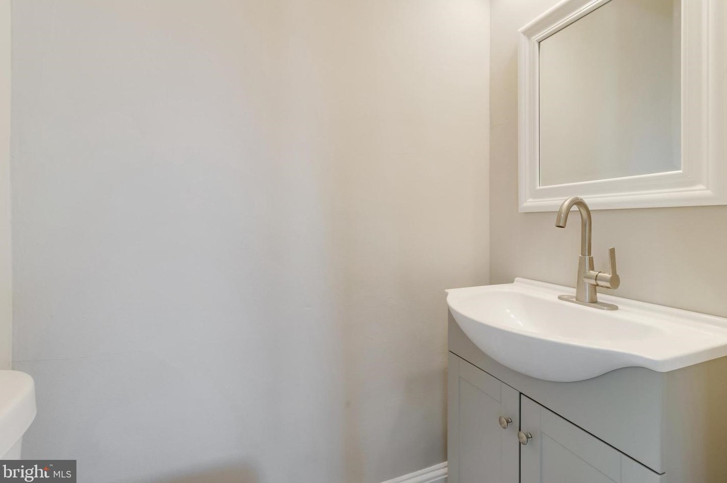 615 Plymouth Rd, Baltimore MD  21229-2213 exterior