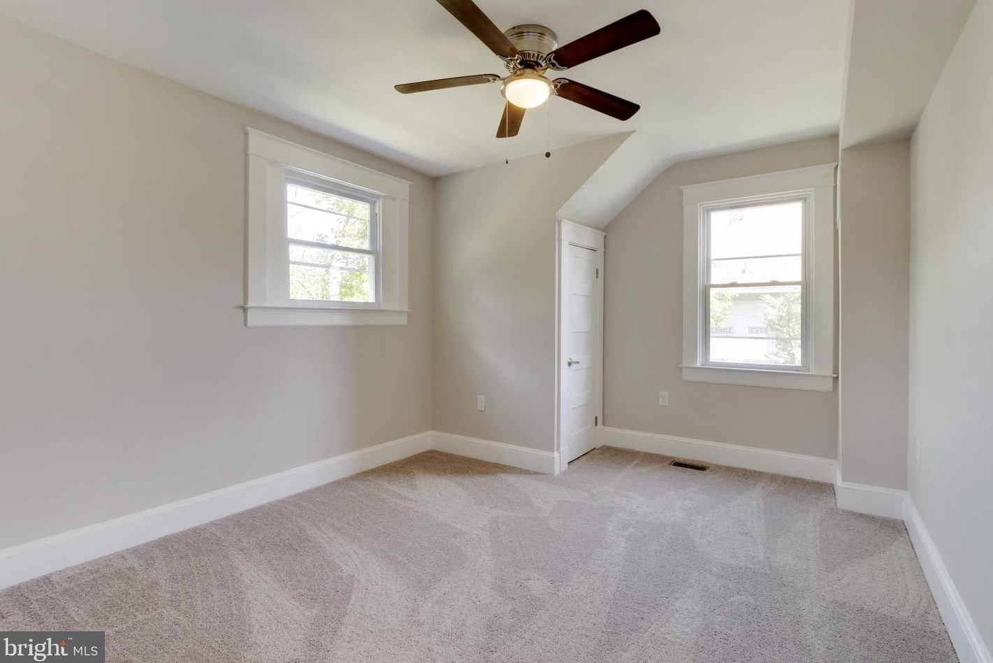 615 Plymouth Rd, Baltimore MD  21229-2213 exterior