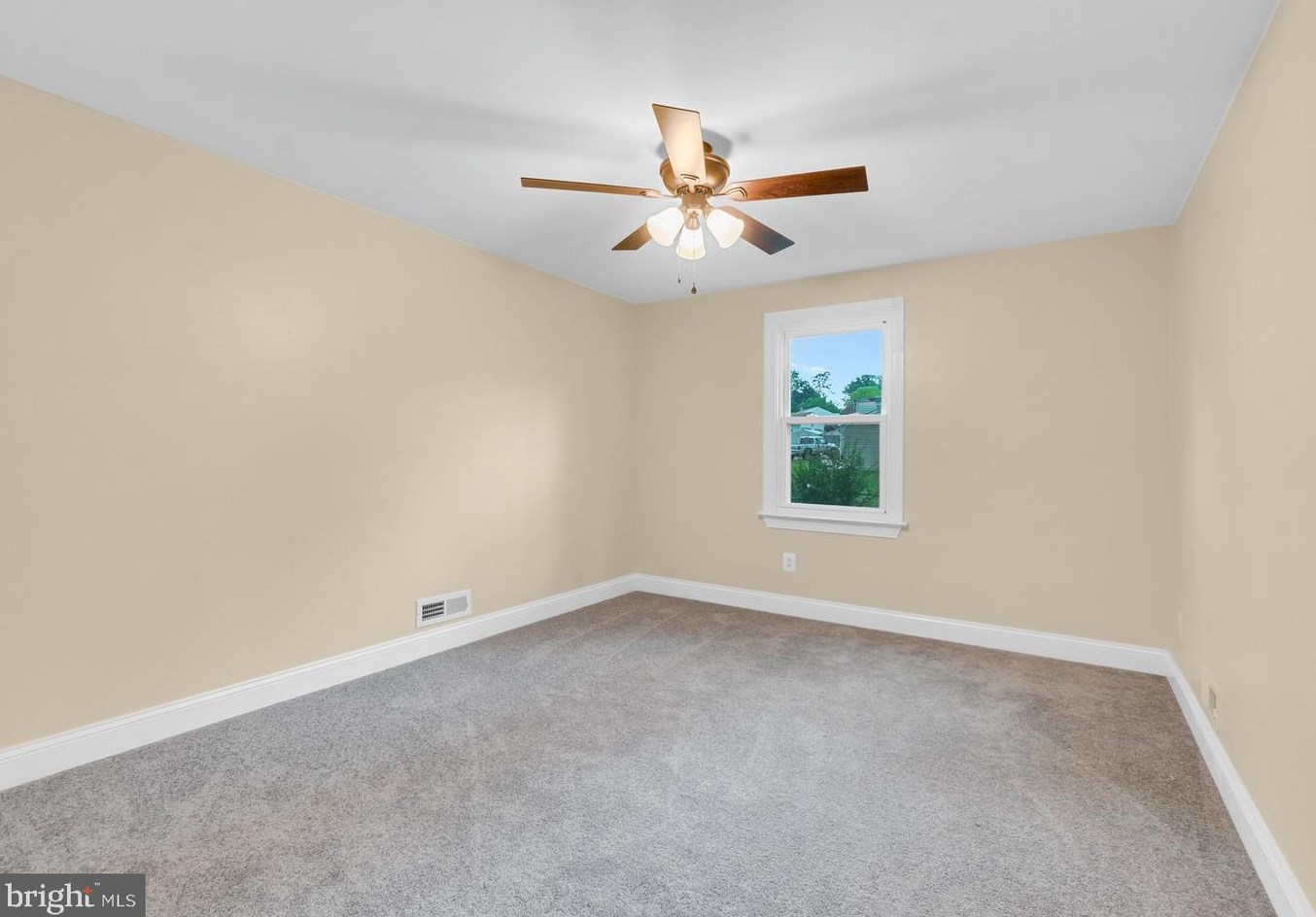 1400 Spring Ave, Baltimore MD  21237-1839 exterior