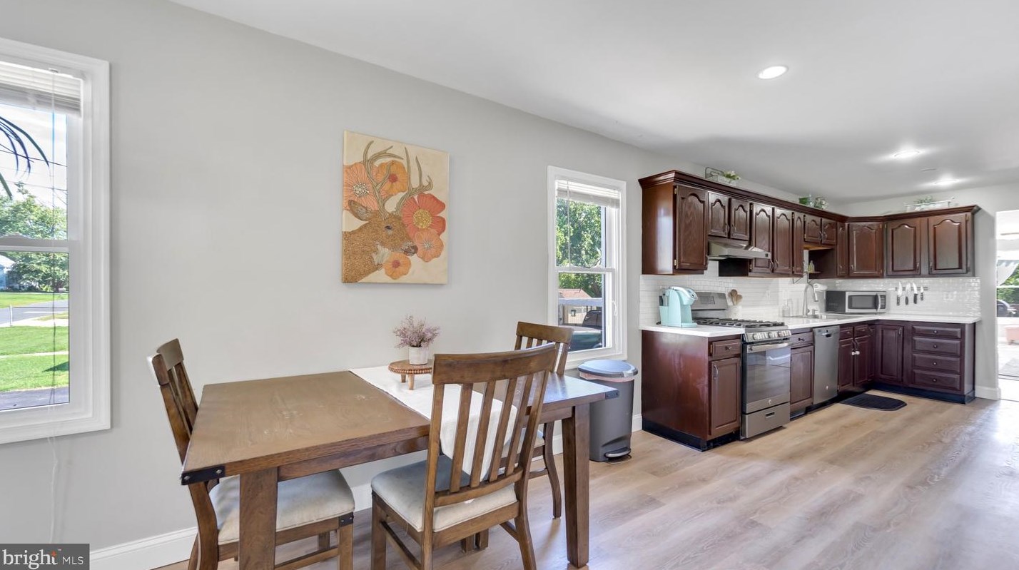 913 Rosedale St, Baltimore MD 21216-4233 exterior