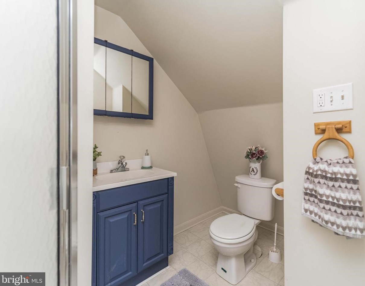 913 Rosedale St, Baltimore MD 21216-4233 exterior