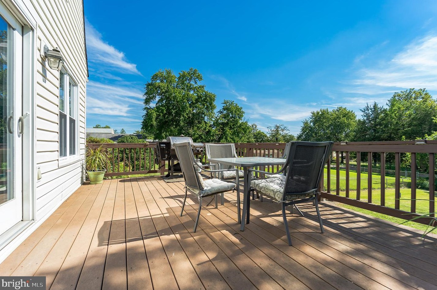 913 Rosedale St, Baltimore MD 21216-4233 exterior