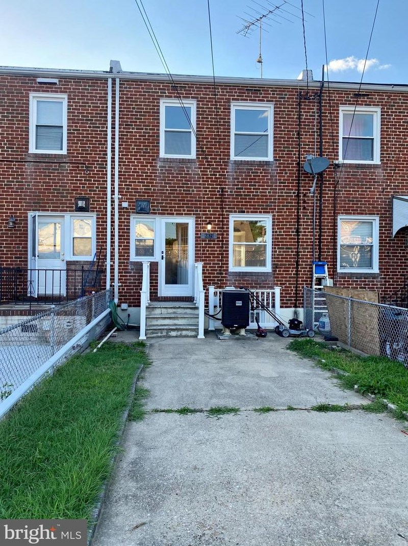 6829 Duluth Ave, Baltimore MD  21222-1111 exterior