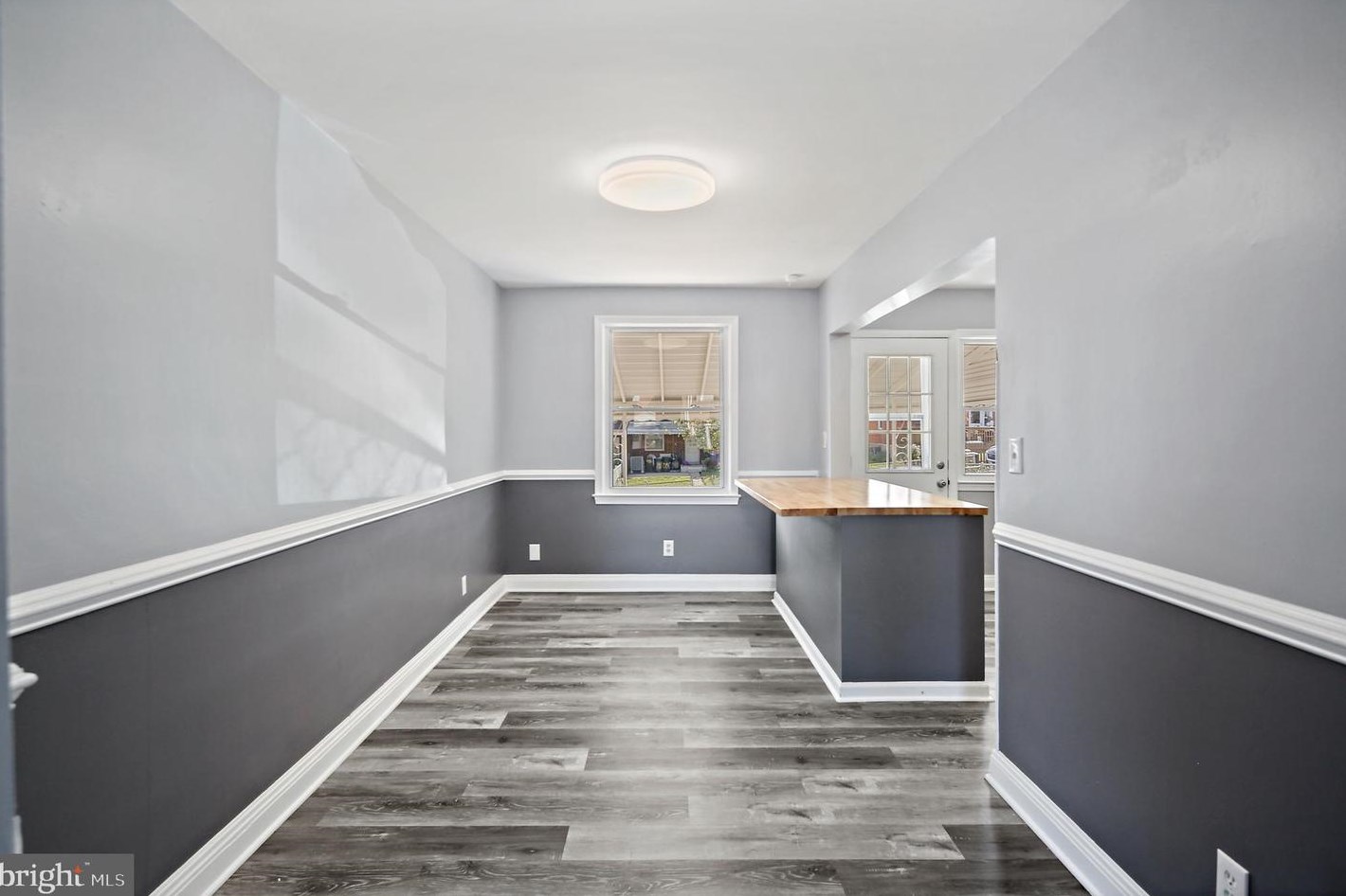 1079 Elm Rd, Baltimore MD  21227-3935 exterior