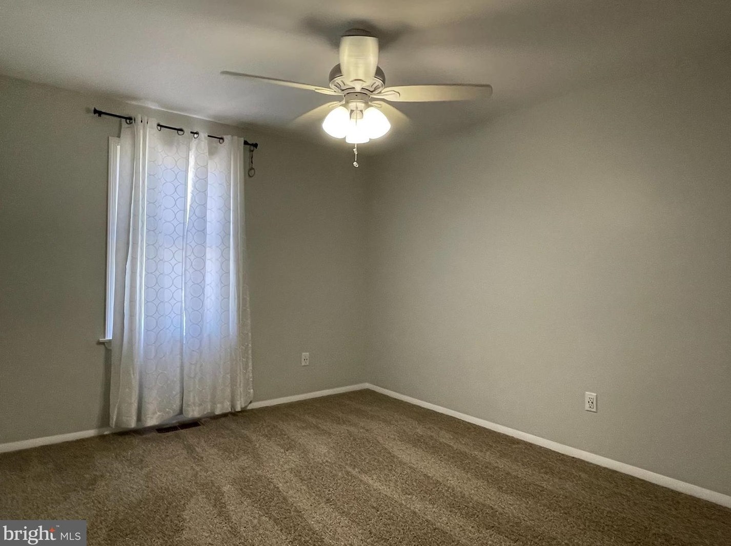 9027 Throgmorton Rd, Baltimore MD  21234-2064 exterior