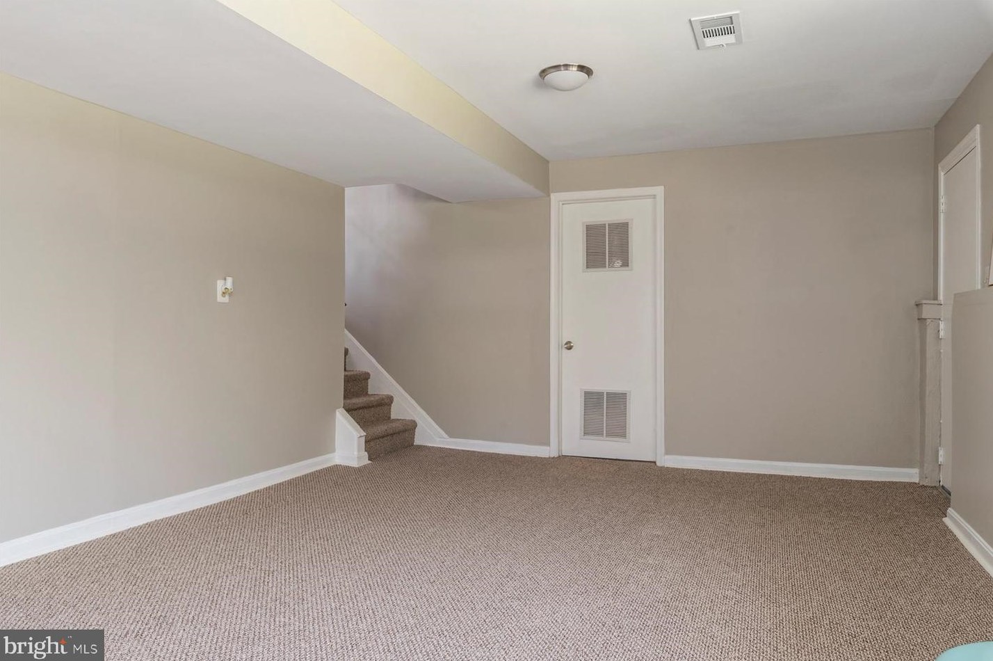 7203 Seymour Pl, Baltimore MD  exterior