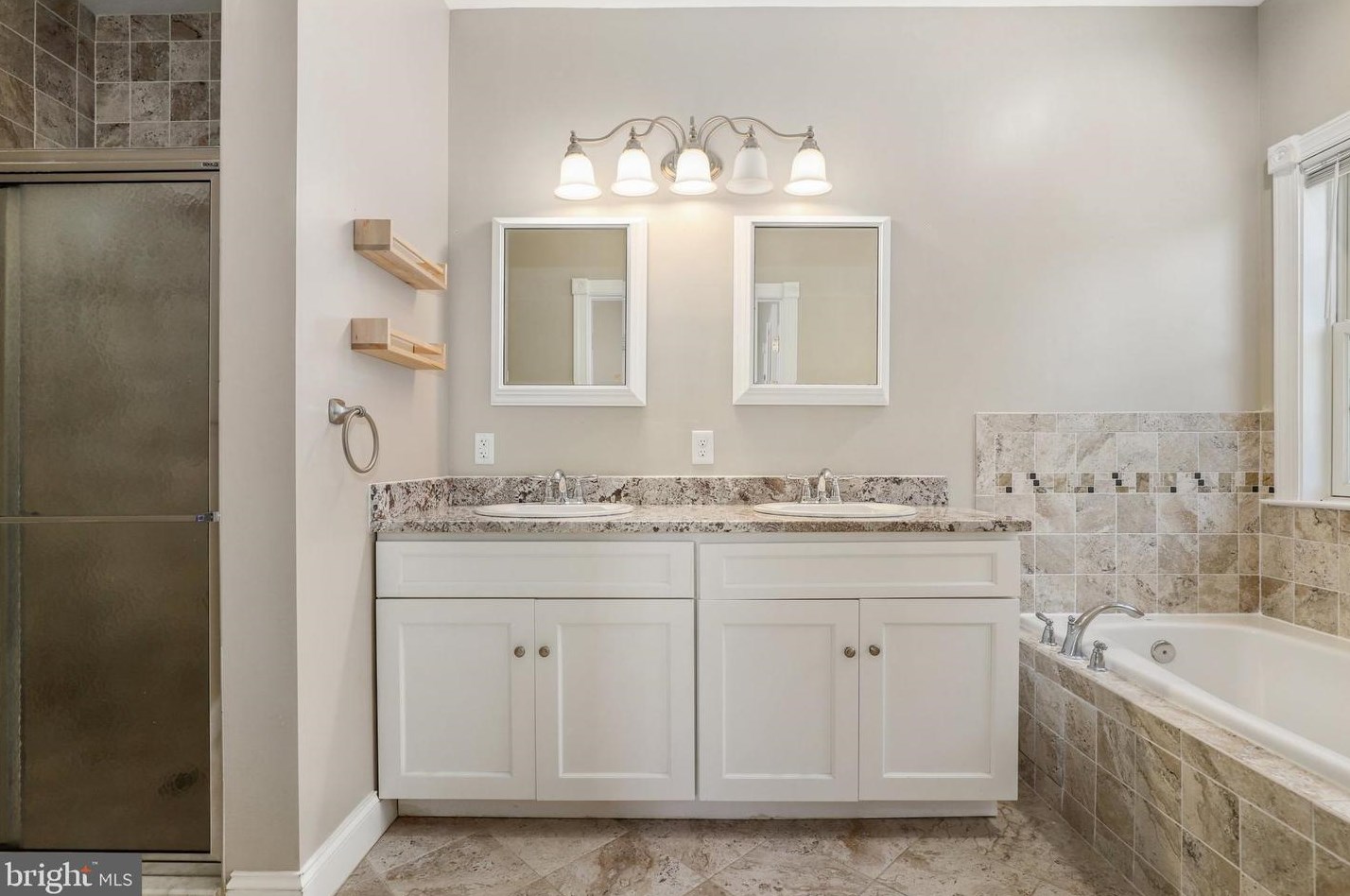 8301 Bletzer Rd, Baltimore MD 21222-2871 exterior