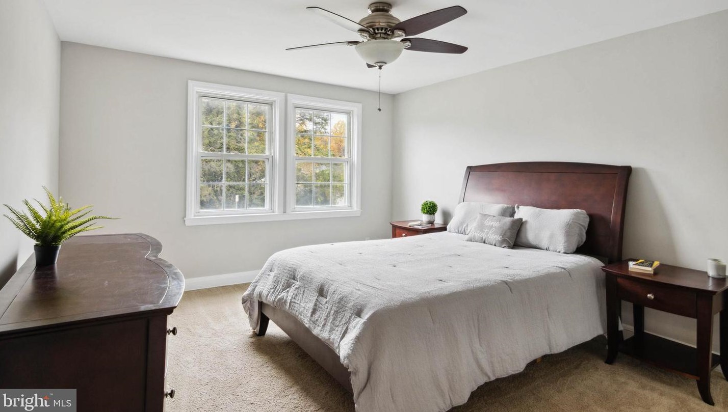 363 Whitfield Rd, Baltimore MD 21228-1809 exterior