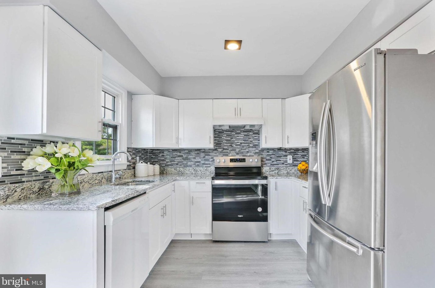 5804 Richardson Mews Sq, Baltimore MD  21227-4212 exterior