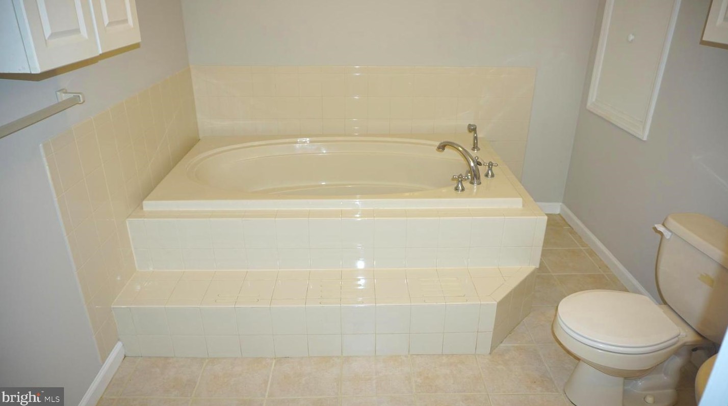 234 Baltimore Ave, Baltimore MD  21222-4206 exterior