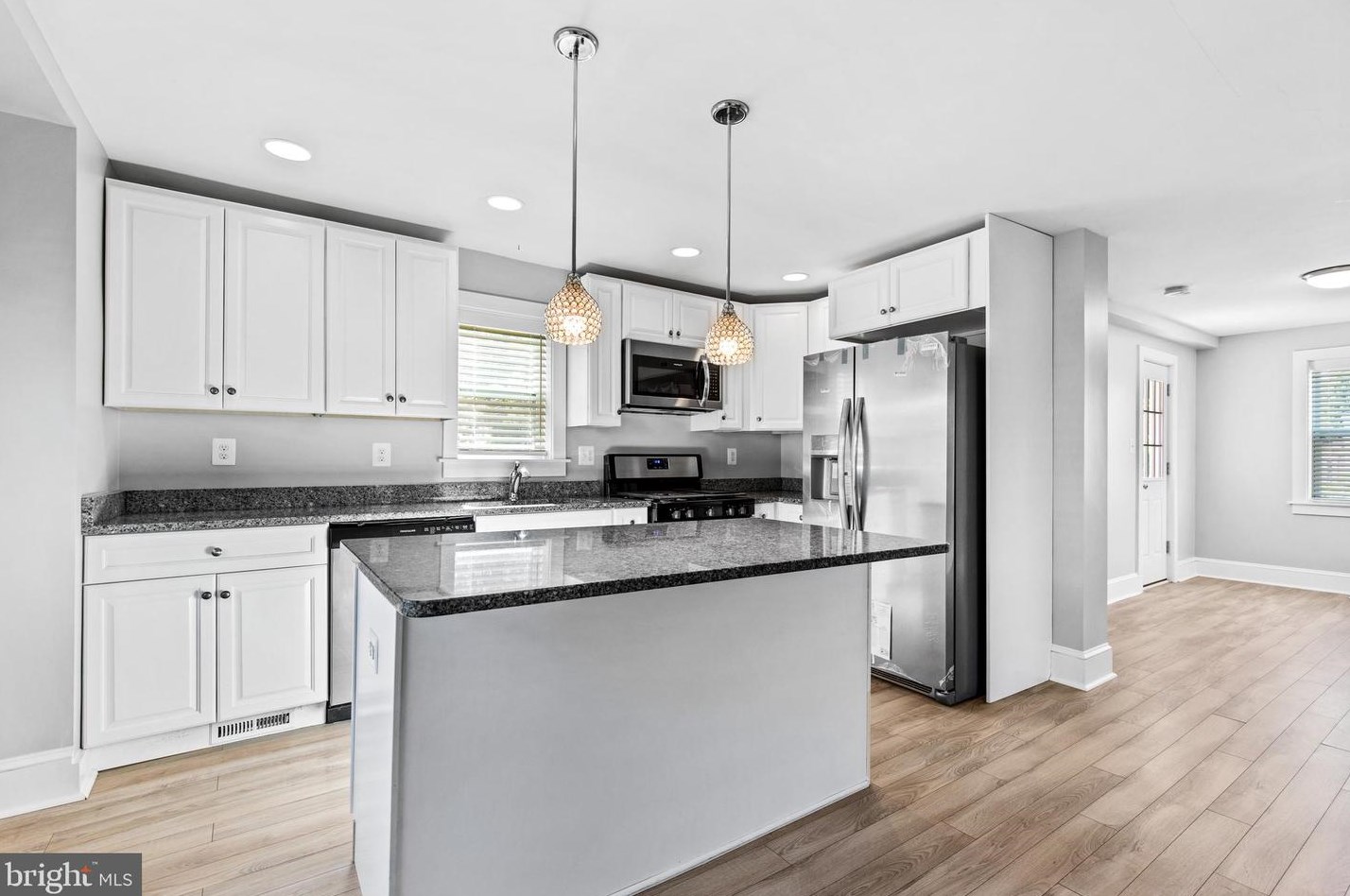 6801 Youngstown Ave, Baltimore MD  21222-1026 exterior