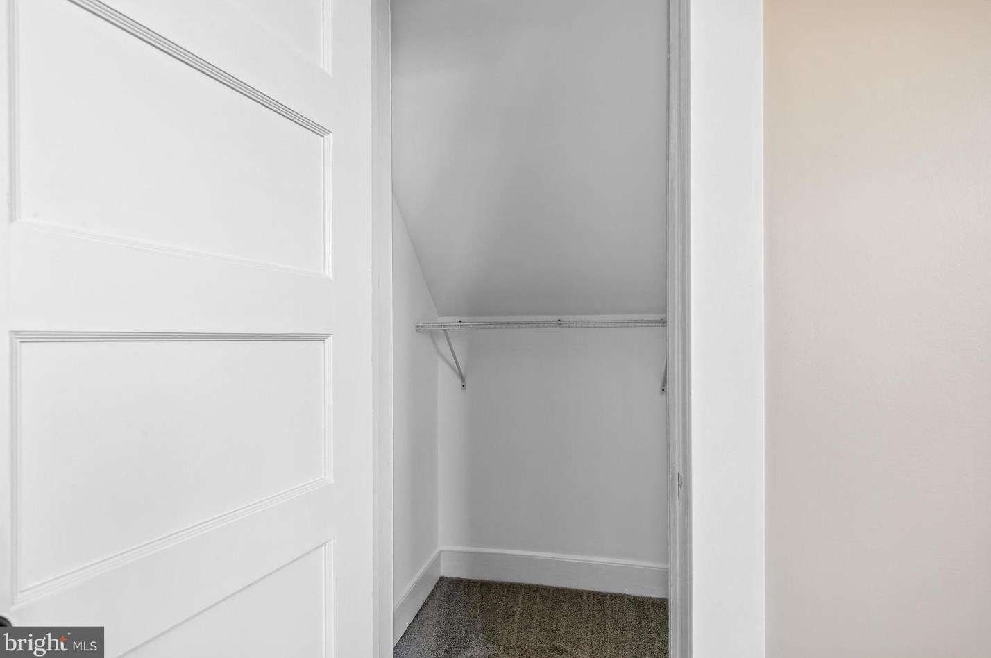 6801 Youngstown Ave, Baltimore MD  21222-1026 exterior