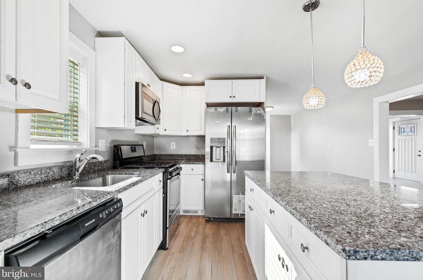 6801 Youngstown Ave, Baltimore MD  21222-1026 exterior