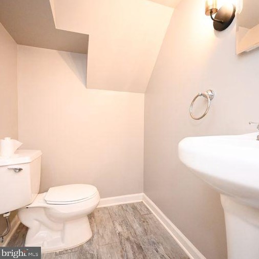 5129 Terrace Dr, Baltimore MD  21236-4233 exterior