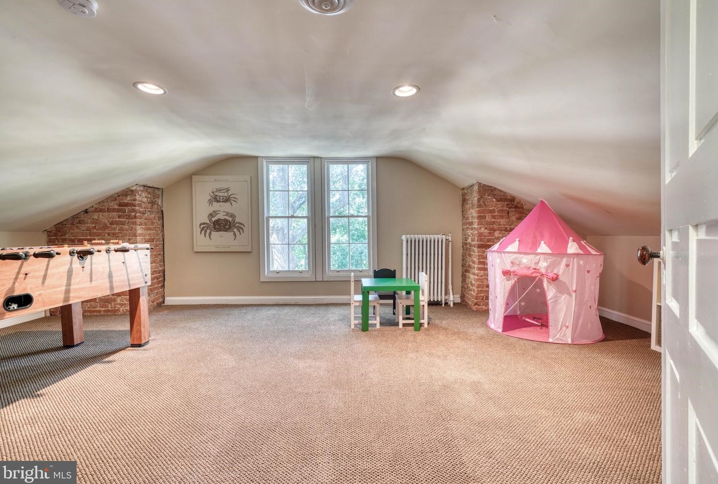 210 Anvil Way, Baltimore MD 21212-1301 exterior