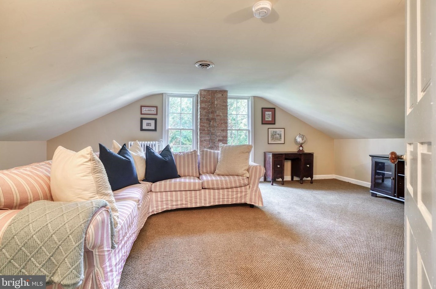 210 Anvil Way, Baltimore MD 21212-1301 exterior