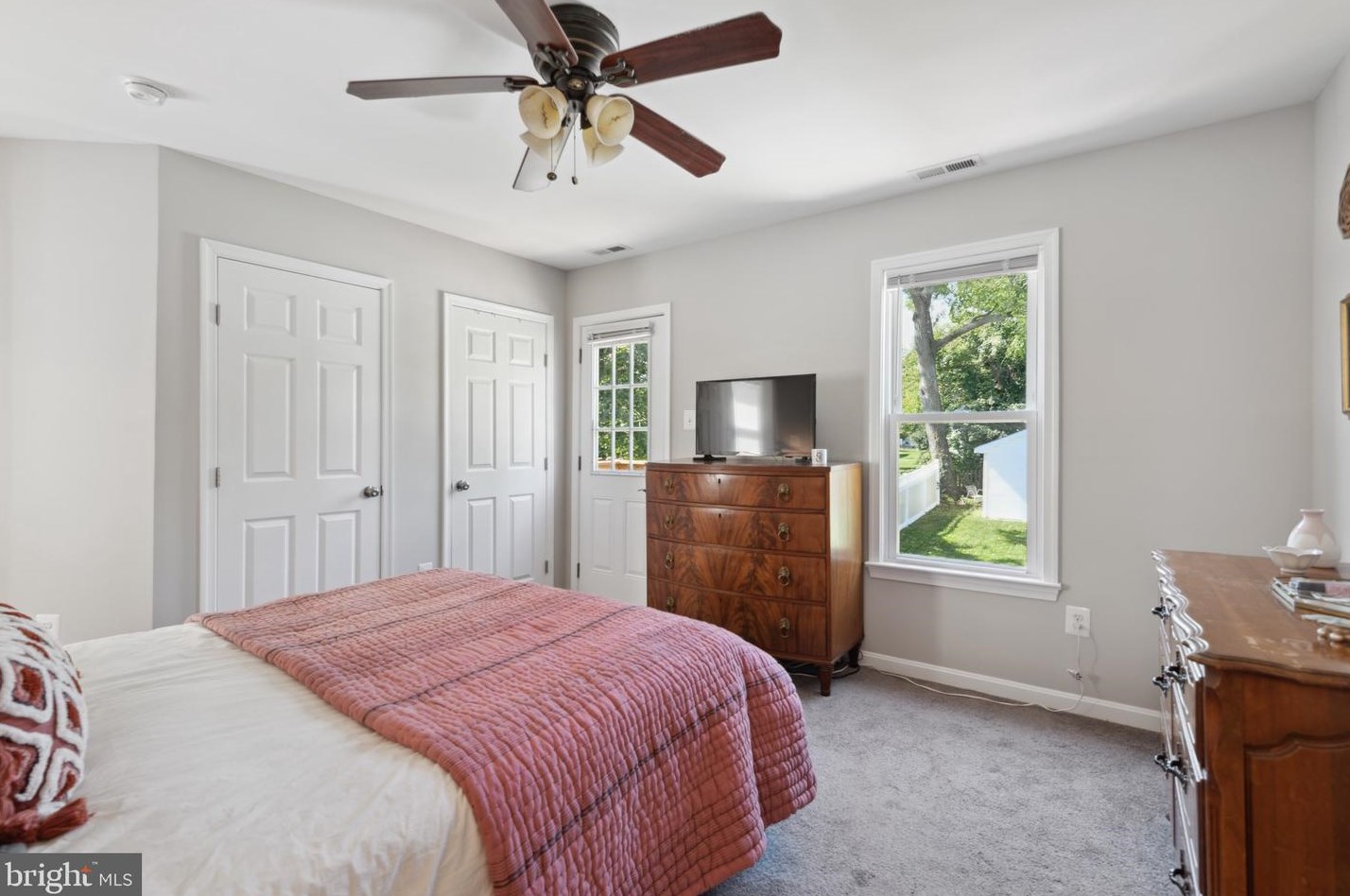 52 Mellor Ave, Baltimore MD 21228-5105 exterior