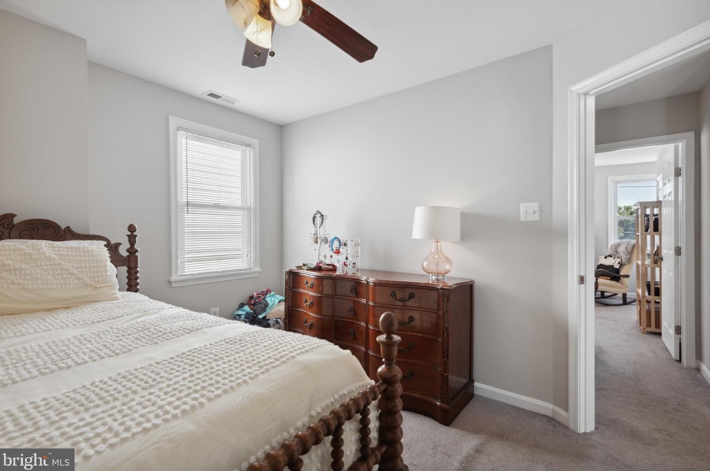 52 Mellor Ave, Baltimore MD 21228-5105 exterior