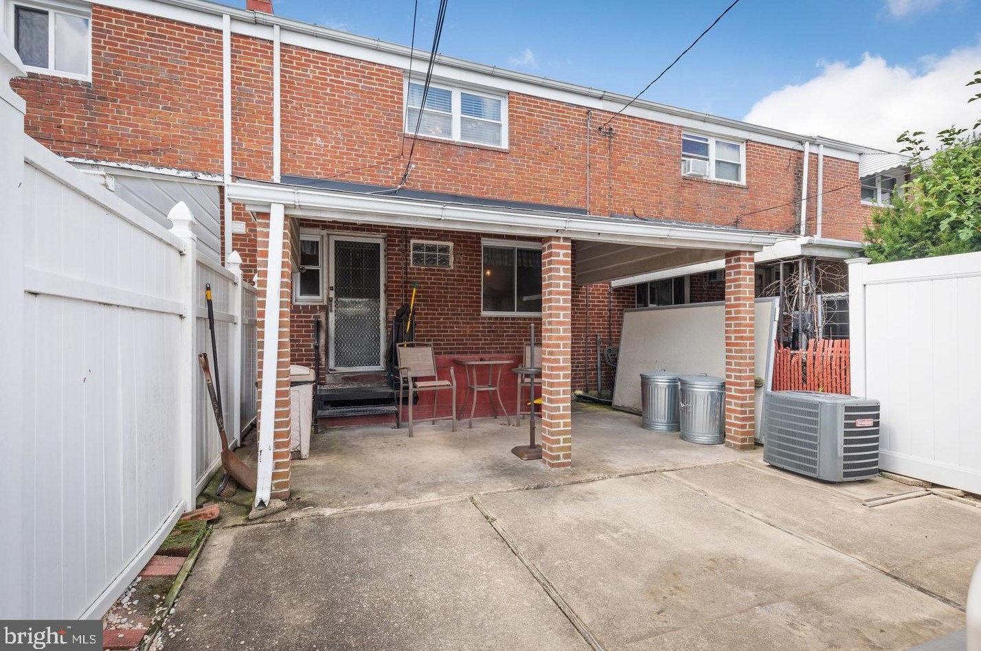 7404 Edsworth Rd, Baltimore MD  21222-1310 exterior