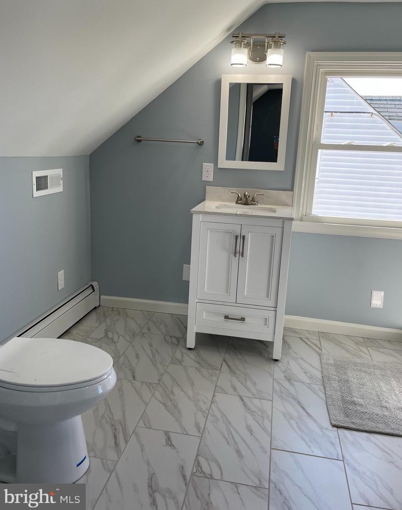 3443 Loganview Dr, Baltimore MD  21222-5950 exterior