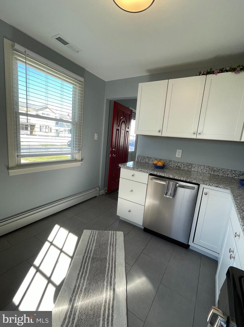 3443 Loganview Dr, Baltimore MD  21222-5950 exterior