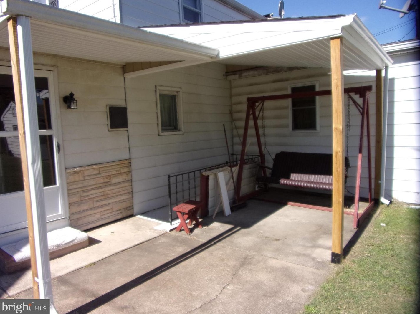 1777 Brookview Rd, Baltimore MD  21222-1208 exterior