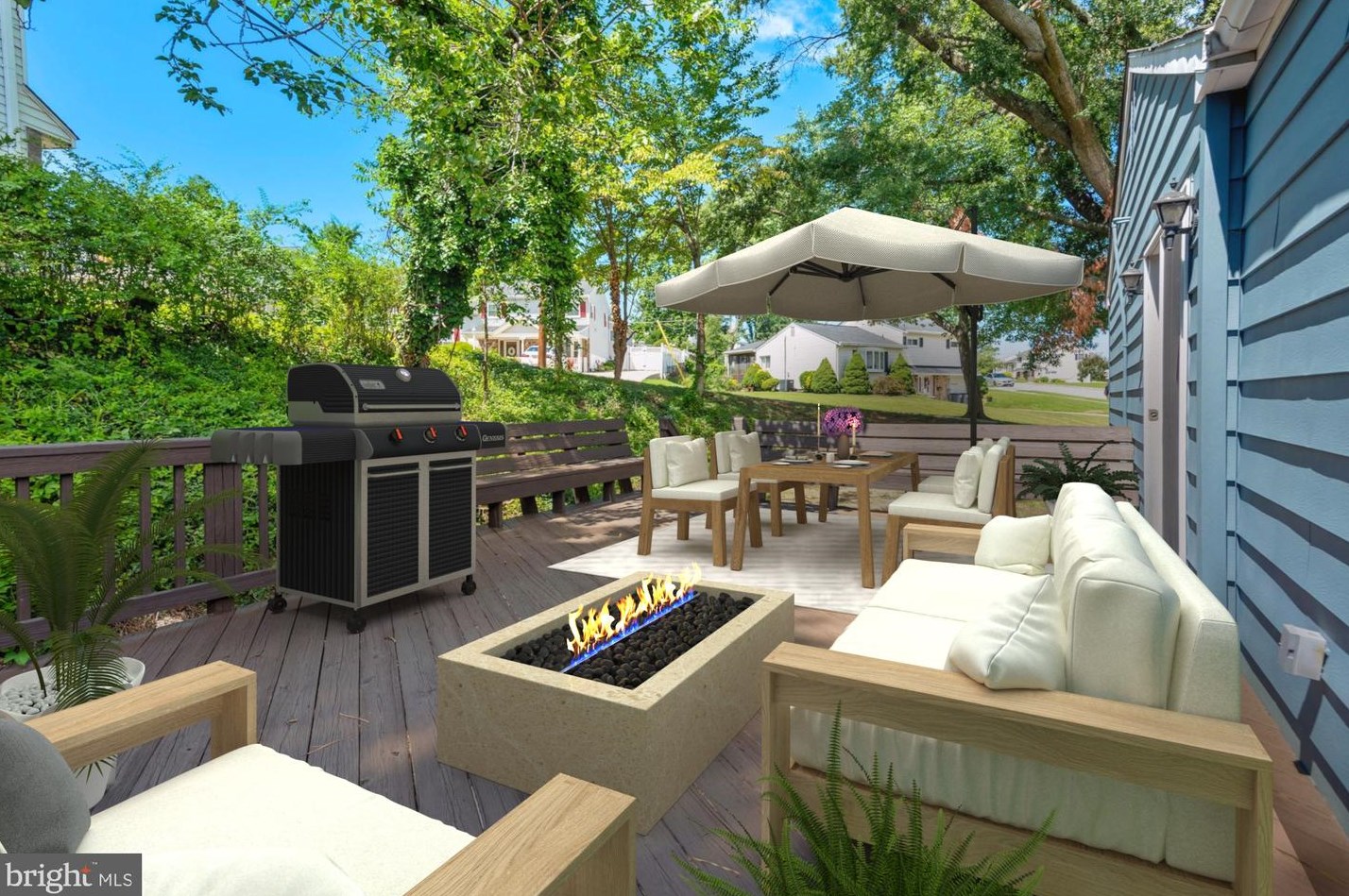 5820 Heron Dr, Baltimore MD  21227-4317 exterior