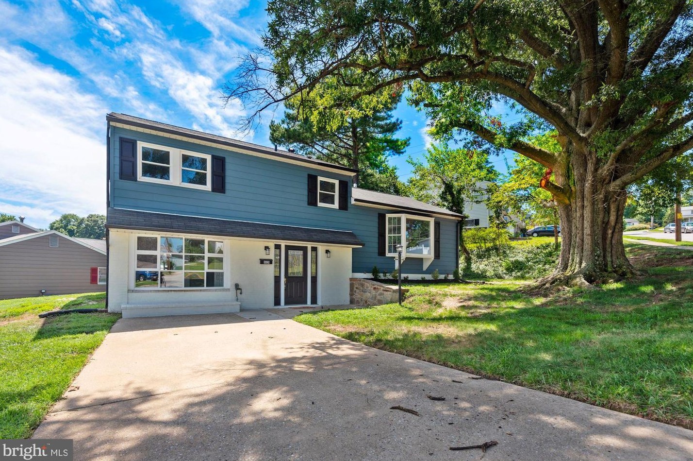 5820 Heron Dr, Baltimore MD  21227-4317 exterior